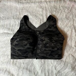 Lululemon Black and Gray Camouflage Sports Bra Size 34 DD